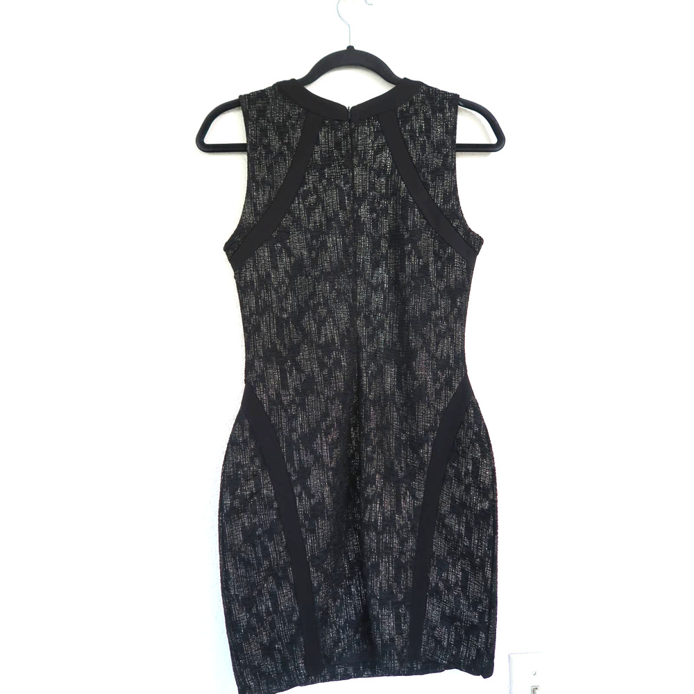 AQUA Sz S Black Sleeveless Bodycon Gold Metallic Classy‎ Chic Shift Dress - Picture 5 of 6